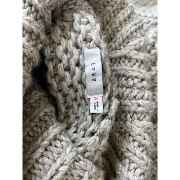 Lush Women's Oversized Super Comfy Sweater - Picture 4 of 6